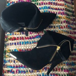 Steve Madden Booties